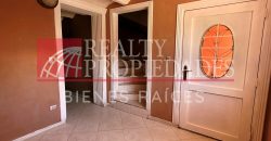 VILLA TAMARE: ACOGEDOR TOWHOUSE SEMI-EQUIPADO EN VENTA