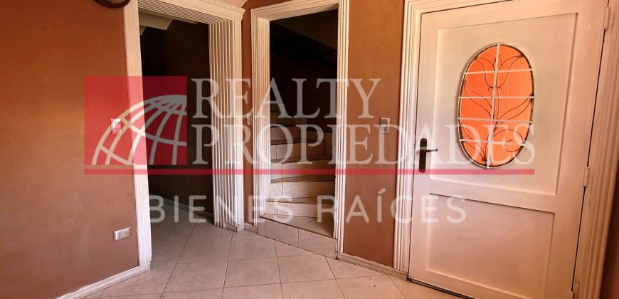 VILLA TAMARE: ACOGEDOR TOWHOUSE SEMI-EQUIPADO EN VENTA