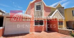 VILLA TAMARE: ACOGEDOR TOWHOUSE SEMI-EQUIPADO EN VENTA