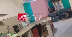 EN CIRCUITO CERRADO: CONFORTABLE CASA DE PLATABANDA EN VENTA