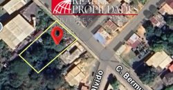 EXTENSO TERRENO EN CALLE PRINCIPAL EN VENTA