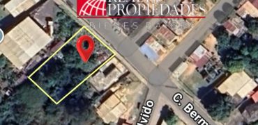 EXTENSO TERRENO EN CALLE PRINCIPAL EN VENTA
