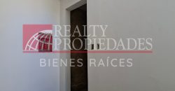 MODERNO TOWNHOUSE EN VILLA EXCLUSIVA EN VENTA
