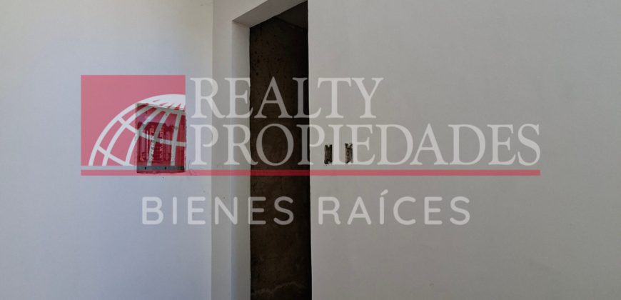 MODERNO TOWNHOUSE EN VILLA EXCLUSIVA EN VENTA
