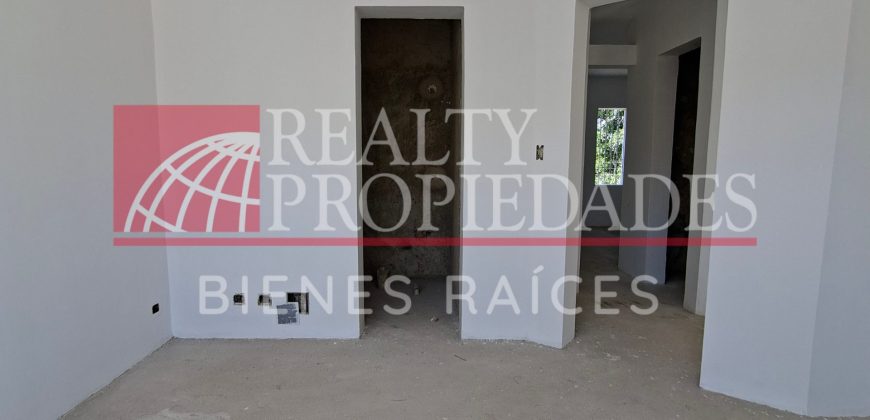 MODERNO TOWNHOUSE EN VILLA EXCLUSIVA EN VENTA