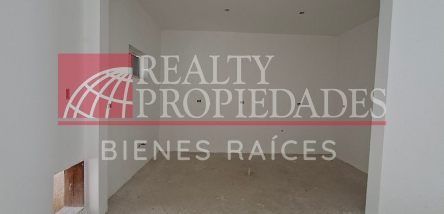 MODERNO TOWNHOUSE EN VILLA EXCLUSIVA EN VENTA