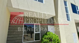 MODERNO TOWNHOUSE EN VILLA EXCLUSIVA EN VENTA