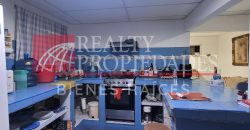 CASA EN EXCELENTES CONDICIONES CON EXTENSO TERRENO EN VENTA