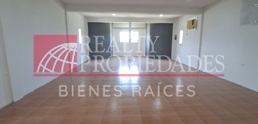 EXCELENTE LOCAL MULTIFUNCIONAL EN ALQUILER