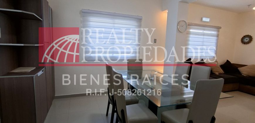 EXCLUSIVO APARTAMENTO EN ALQUILER EN VILLA DORAL