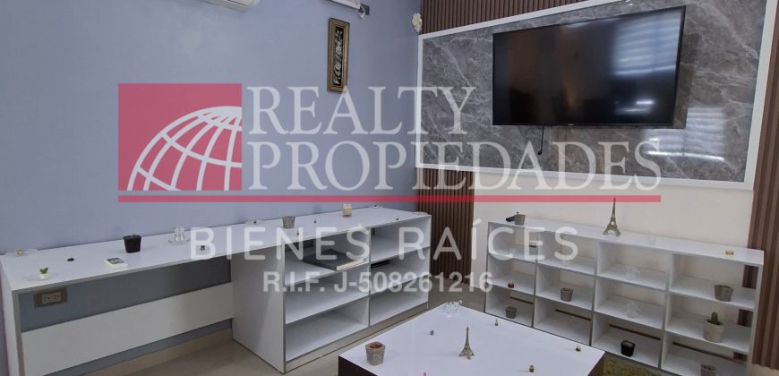 EXCLUSIVO APARTAMENTO EN ALQUILER EN VILLA DORAL