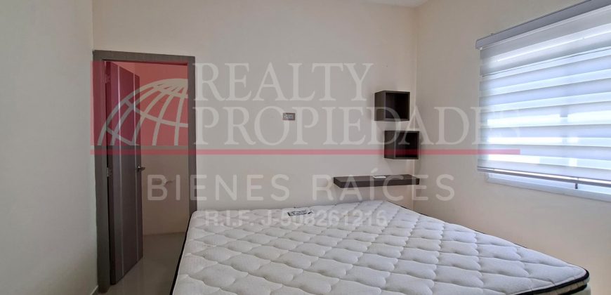 EXCLUSIVO APARTAMENTO EN ALQUILER EN VILLA DORAL