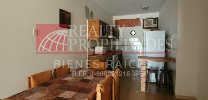 ACOGEDOR TOWNHOUSE AMOBLADO EN ALQUILER