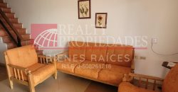ACOGEDOR TOWNHOUSE AMOBLADO EN ALQUILER