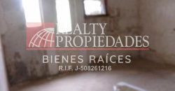 HERMOSA CASA ESTILO TOWNHOUSE EN VENTA