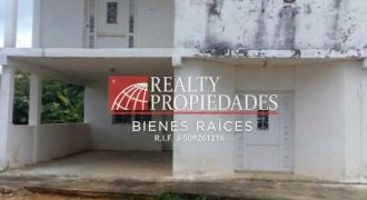 HERMOSA CASA ESTILO TOWNHOUSE EN VENTA
